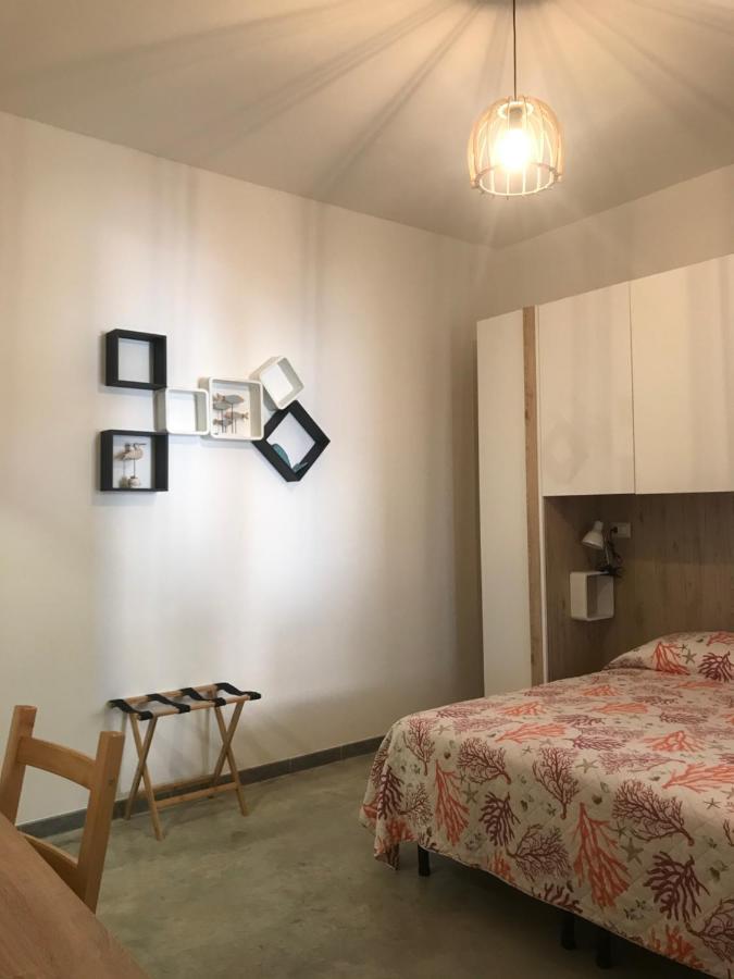 40° Parallelo Guest House Ріола-Сардо Екстер'єр фото